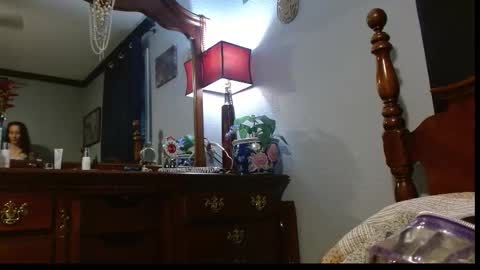 Zoey Portland online show from March 8, 2026, 12:30 am