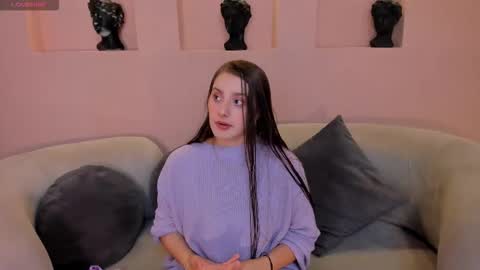 Zoey Walker online show from October 13, 2025, 12:05 pm