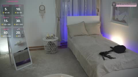 zoezolton online show from December 30, 2024, 2:51 pm