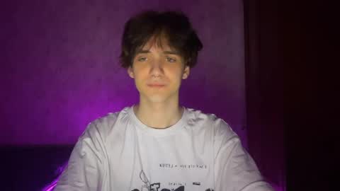 Zombdeeeee online show from May 5, 2026, 5:32 pm