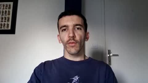 zom online show from November 26, 2025, 3:57 pm