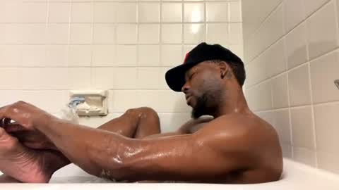 Snapshot of zoom_19xx chatting on June 18, 2026, 1:06 am YOU NASTY online show from June 18, 2026, 1:06 am