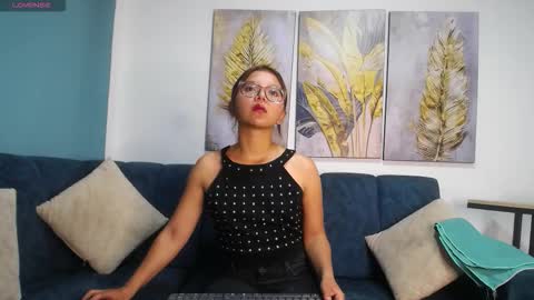 Snapshot of zoow_bluussh chatting on February 7, 2026, 11:58 am Zoe online show from February 7, 2026, 11:58 am