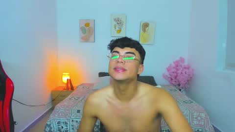 Snapshot of zophia_777 chatting on January 15, 2026, 12:32 pm zophia_777 online show from January 15, 2026, 12:32 pm