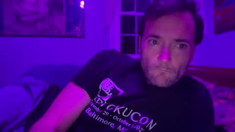 Snapshot of zorakload chatting on October 1, 2025, 3:01 am Jesse online show from October 1, 2025, 3:01 am