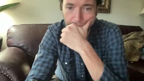 Snapshot of zorakload chatting on October 13, 2025, 8:42 pm Jesse online show from October 13, 2025, 8:42 pm