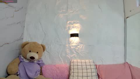 Violeta online show from January 6, 2026, 11:47 am