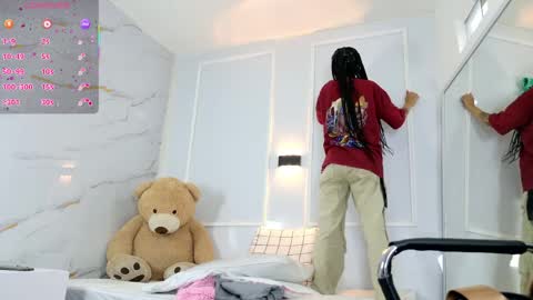 Violeta online show from March 27, 2026, 12:05 pm