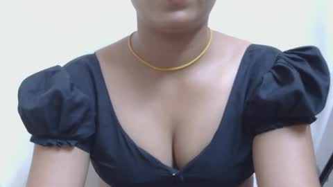 Zoya online show from March 28, 2026, 7:02 pm