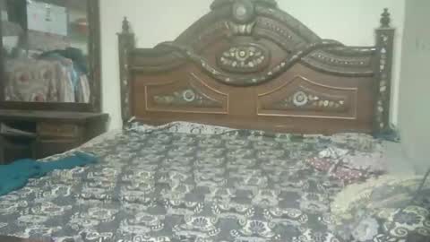 zoyakhan803 online show from September 13, 2025, 7:13 pm