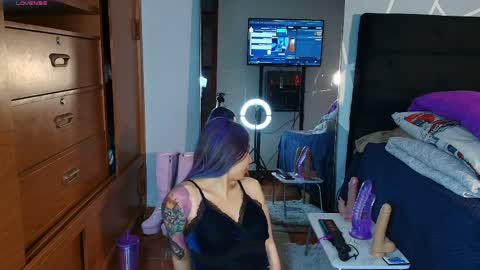 zpzphot online show from April 1, 2026, 8:39 pm