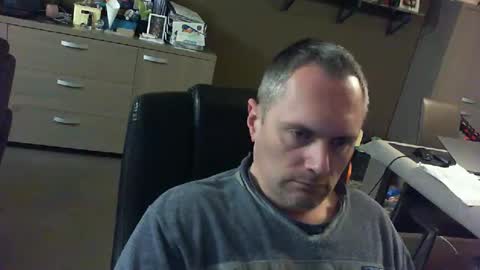 Snapshot of zultem chatting on January 3, 2025, 4:44 am zultem online show from January 3, 2025, 4:44 am