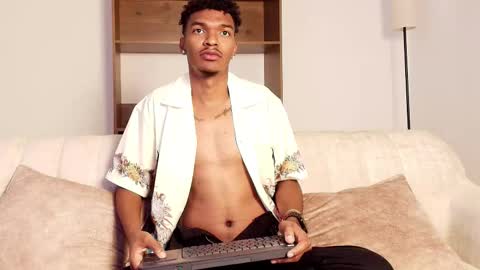 Marcelo Torres online show from October 17, 2025, 9:39 pm