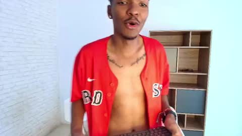 Marcelo Torres online show from October 18, 2025, 9:04 pm