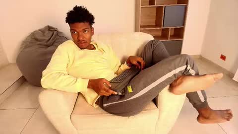 Marcelo Torres online show from November 9, 2025, 9:57 pm