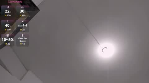 Zuly  online show from September 19, 2025, 11:55 am