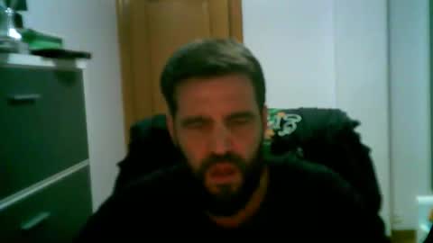 zurdineno online show from June 4, 2026, 8:26 pm