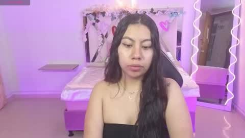 ZURY   online show from September 20, 2025, 11:33 am