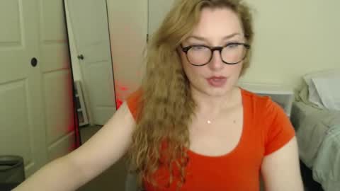 Carly online show from March 18, 2026, 8:45 pm