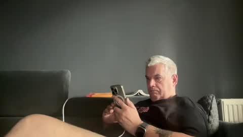 Snapshot of zwickauer1969 chatting on June 12, 2026, 7:07 am zwickauer1969 online show from June 12, 2026, 7:07 am