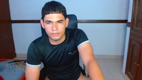Snapshot of zyrosxk chatting on May 14, 2026, 7:59 am antonio felipe online show from May 14, 2026, 7:59 am