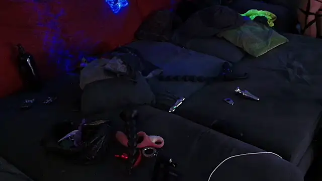 davidgntxxxxx online show from February 14, 2026, 5:04 am