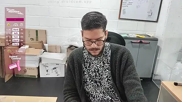 AndyHepburn online show from October 9, 2025, 4:27 pm