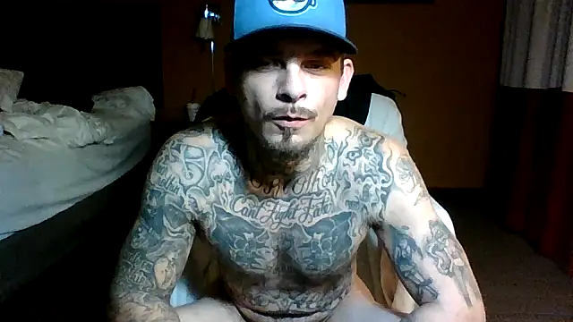 Snapshot of DADDY_KANE8--- chatting on January 3, 2025, 4:44 am DADDY KANE8--- online show from January 3, 2025, 4:44 am