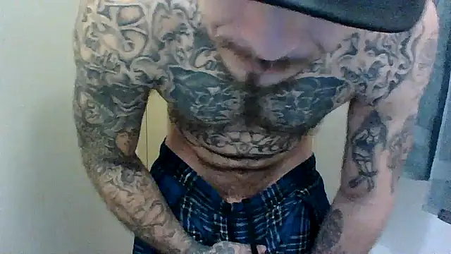 Snapshot of DADDY_KANE8--- chatting on January 5, 2025, 11:37 am DADDY KANE8--- online show from January 5, 2025, 11:37 am