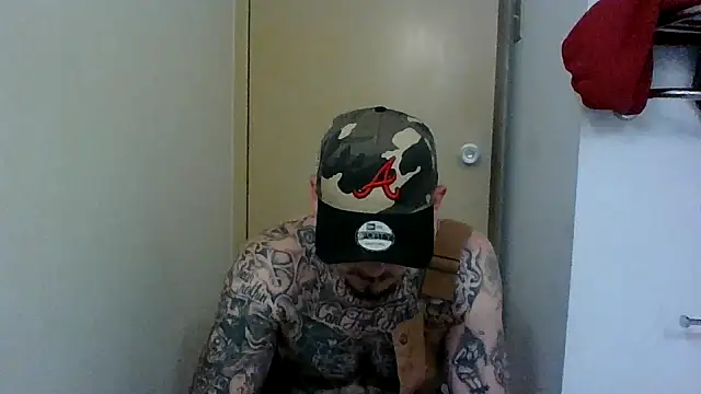 Snapshot of DADDY_KANE8--- chatting on January 12, 2025, 10:43 pm DADDY KANE8--- online show from January 12, 2025, 10:43 pm