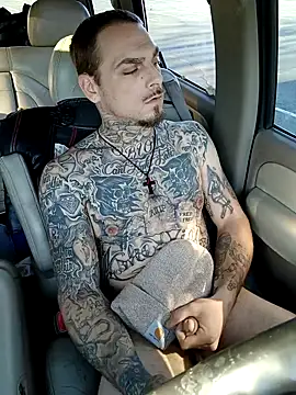 Snapshot of DADDY_KANE8--- chatting on January 15, 2025, 9:09 pm DADDY KANE8--- online show from January 15, 2025, 9:09 pm