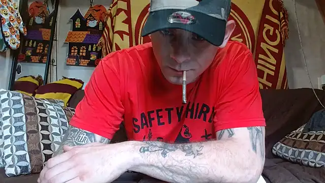 Snapshot of DADDY_KANE8--- chatting on February 7, 2025, 7:17 pm DADDY KANE8--- online show from February 7, 2025, 7:17 pm