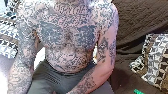 Snapshot of DADDY_KANE8--- chatting on February 8, 2025, 5:50 pm DADDY KANE8--- online show from February 8, 2025, 5:50 pm