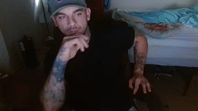 Snapshot of DADDY_KANE8--- chatting on November 2, 2025, 6:32 pm DADDY KANE8--- online show from November 2, 2025, 6:32 pm