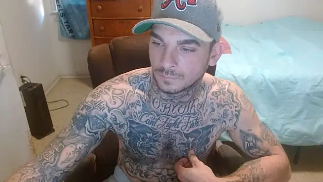 Snapshot of DADDY_KANE8--- chatting on November 3, 2025, 3:24 pm DADDY KANE8--- online show from November 3, 2025, 3:24 pm