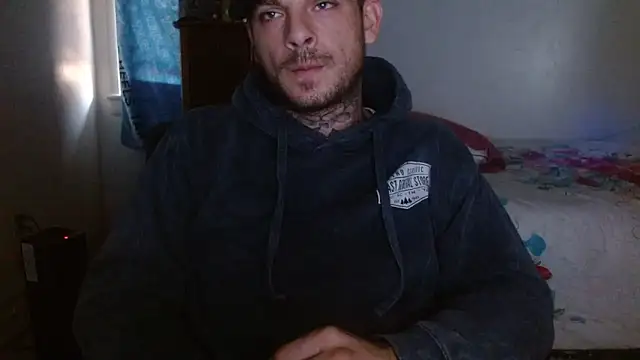 Snapshot of DADDY_KANE8--- chatting on November 4, 2025, 1:32 pm DADDY KANE8--- online show from November 4, 2025, 1:32 pm