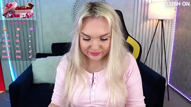 MissyMartinez online show from April 18, 2026, 7:23 am