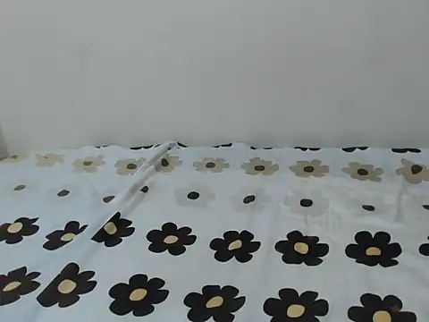 queen  ebony online show from November 9, 2025, 6:39 pm