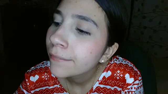 mia  lopez  online show from December 31, 2024, 3:12 am
