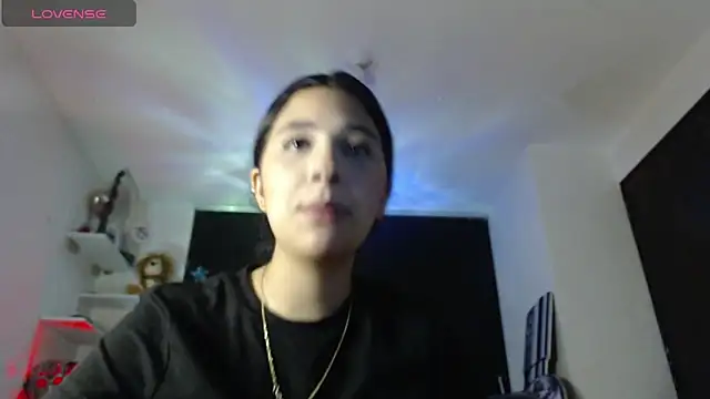 mia  lopez  online show from January 11, 2025, 11:13 pm