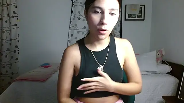 mia  lopez  online show from January 18, 2025, 3:20 am