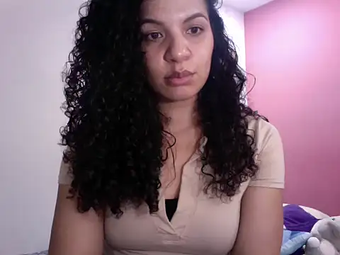 gatubelahot online show from February 8, 2025, 9:57 pm