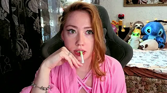 Snapshot of TinaBrook chatting on March 10, 2026, 4:50 am TinaBrook online show from March 10, 2026, 4:50 am