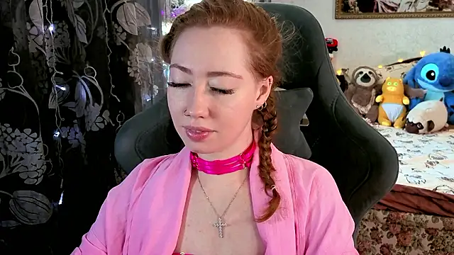 Snapshot of TinaBrook chatting on March 18, 2026, 4:48 am TinaBrook online show from March 18, 2026, 4:48 am