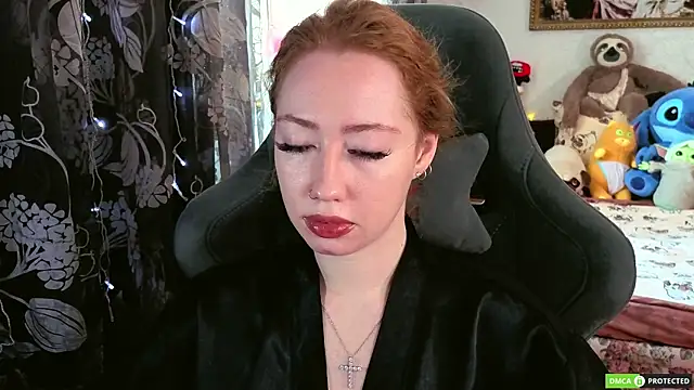 Snapshot of TinaBrook chatting on April 8, 2026, 4:56 am TinaBrook online show from April 8, 2026, 4:56 am