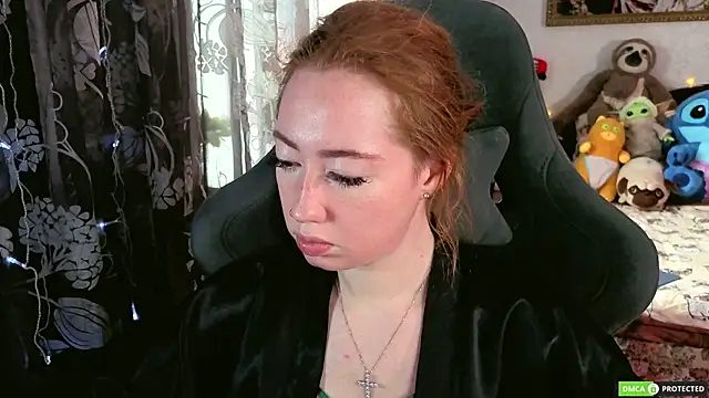 Snapshot of TinaBrook chatting on April 10, 2026, 5:01 am TinaBrook online show from April 10, 2026, 5:01 am