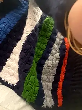 iloss2 online show from November 12, 2025, 11:21 am