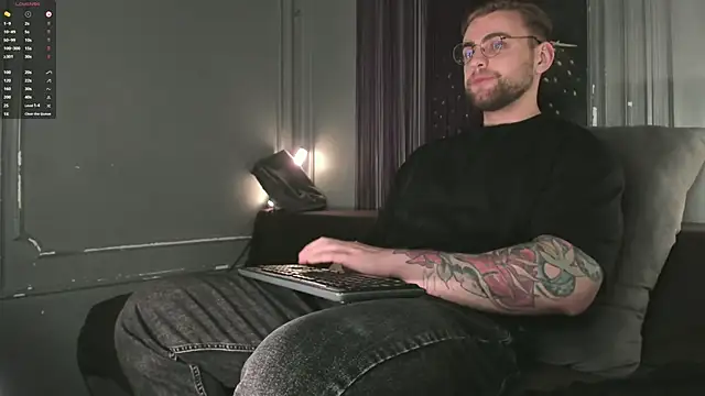 WayneWilson online show from December 18, 2025, 4:40 am