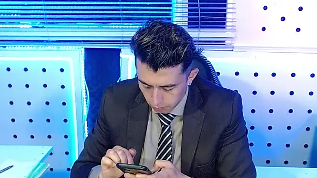 Darko0717 online show from November 18, 2025, 12:31 pm