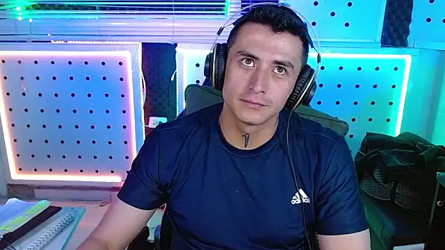 Darko0717 online show from February 17, 2026, 2:08 am